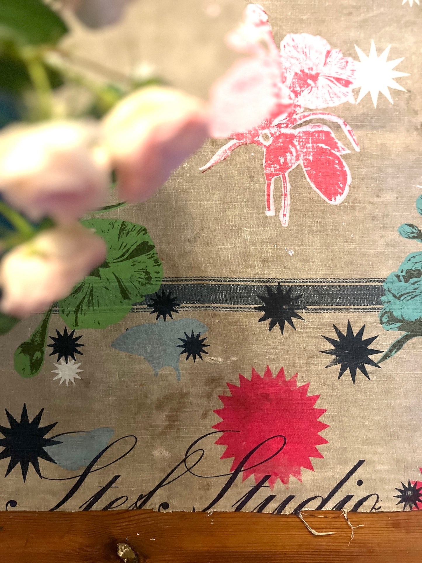 Tischdecke Rosen und  Sterne