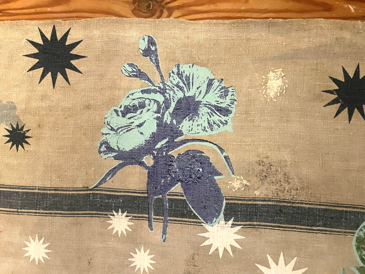 Tischdecke Rosen und  Sterne