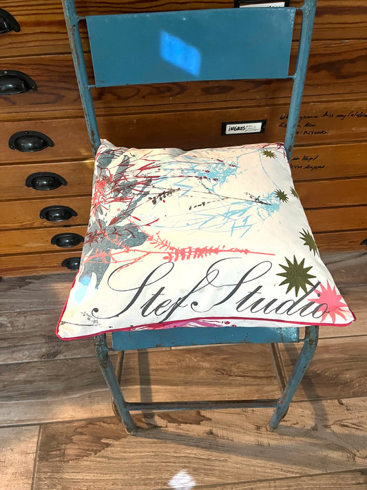 Stuhl Objet Trouvé Blue mit Sitzkissen