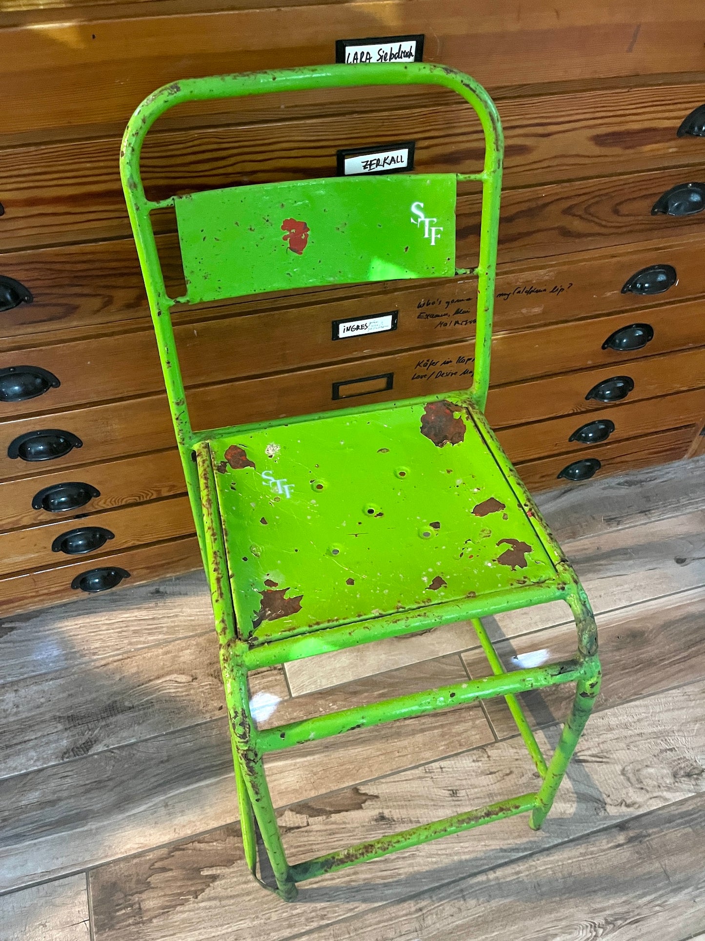 Stuhl Objet Trouvé „I Love Summer“