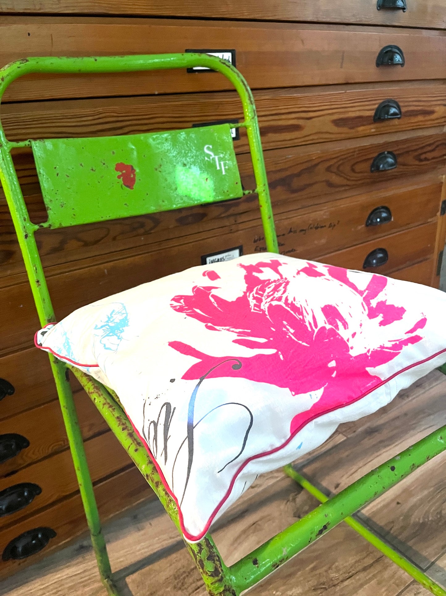 Stuhl Objet Trouvé „I Love Summer“