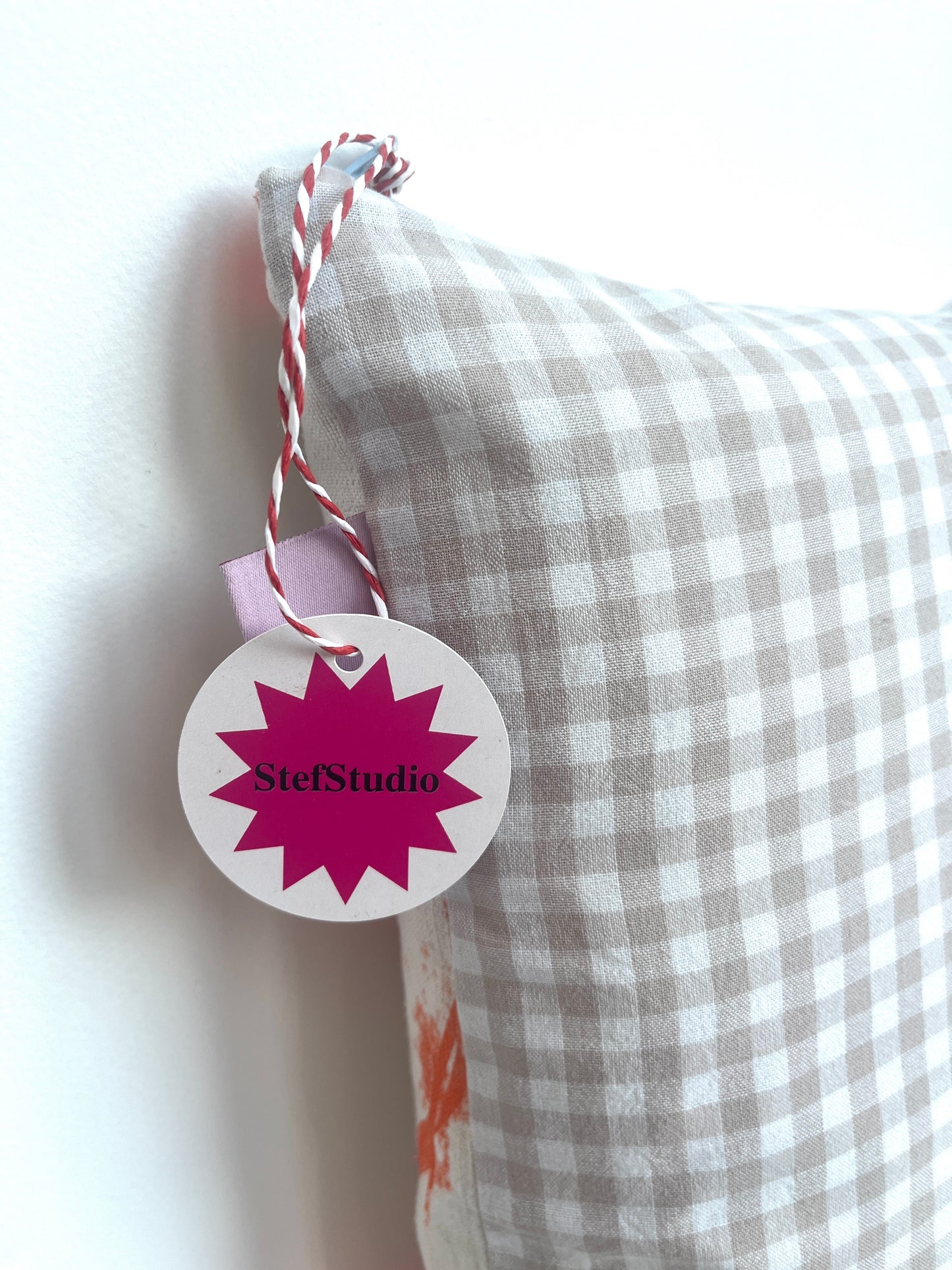 Kissen – bedrucktes Rolltuch mit Paillettendetails